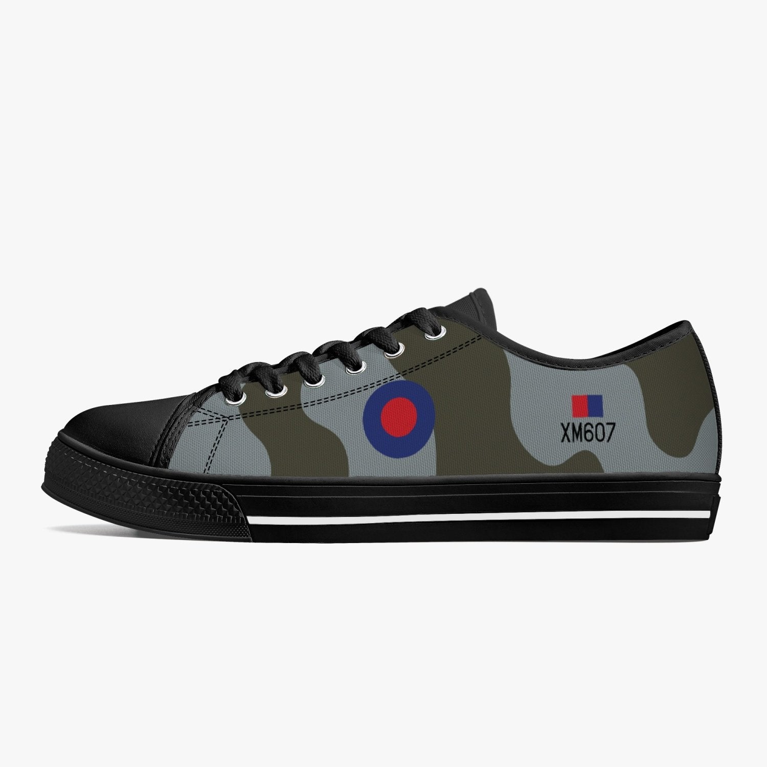 Avro Vulcan #607 Low Top Canvas Shoes - I Love a Hangar