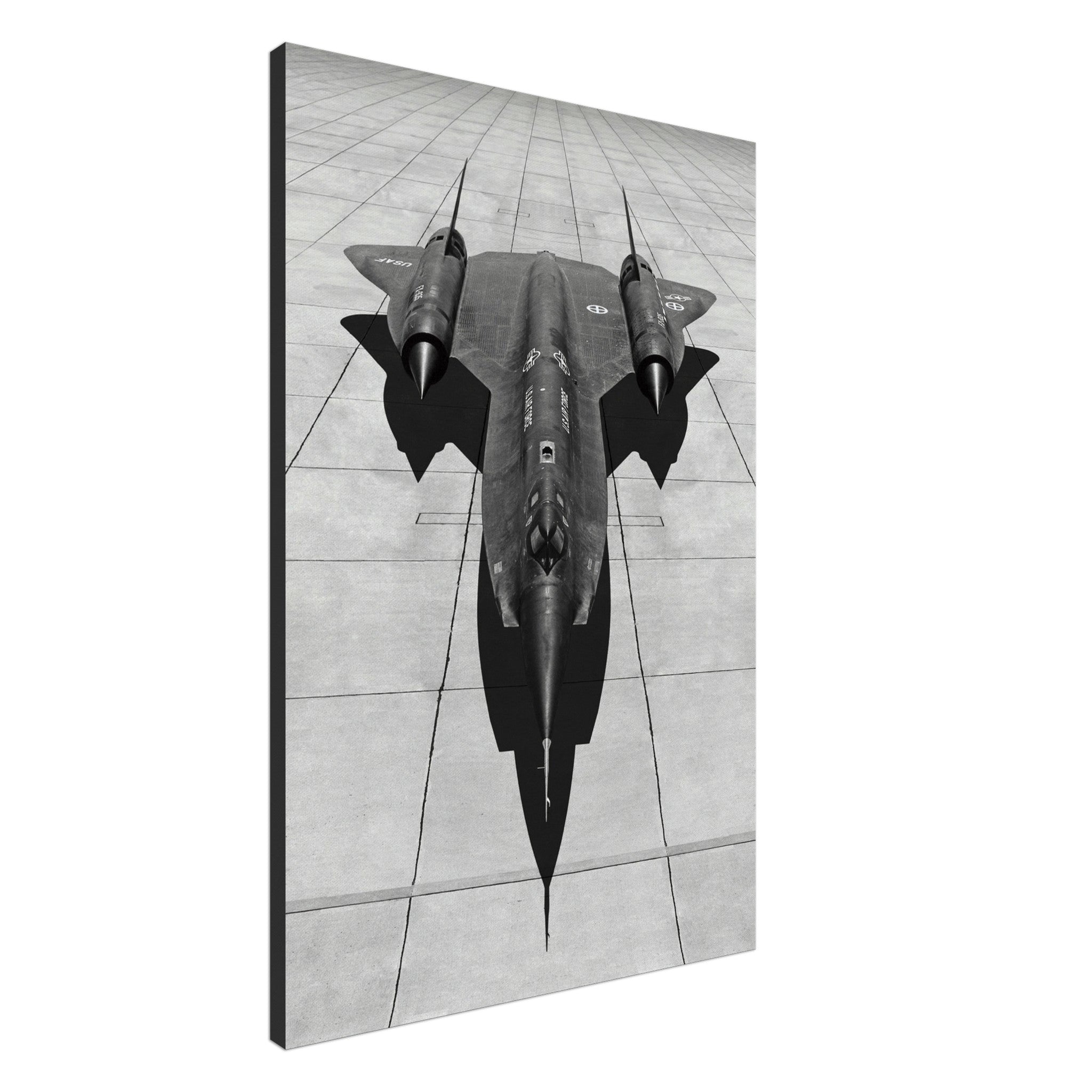 SR-71 "Blackbird" on Canvas - I Love a Hangar