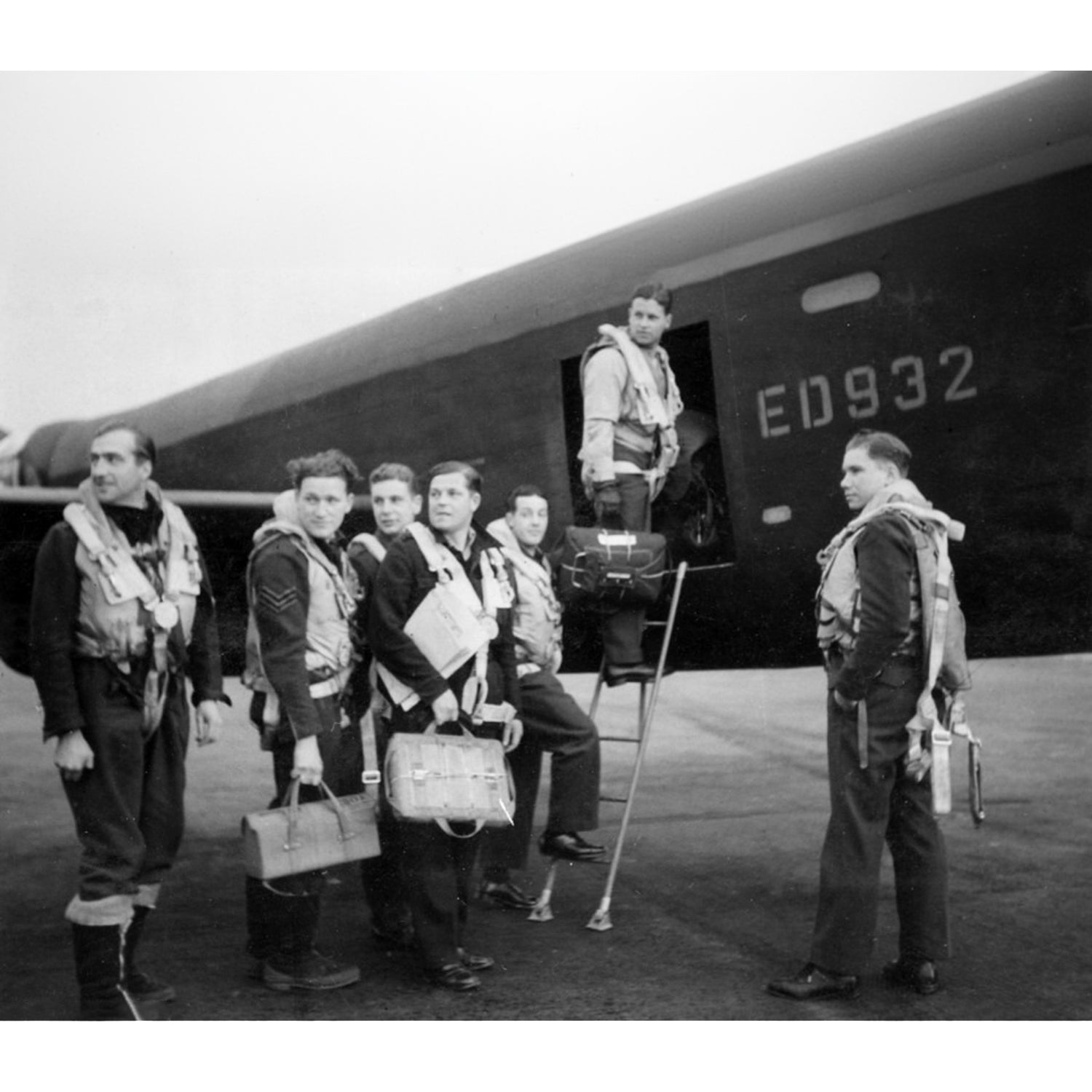 Lancaster "AJ-G" Short-Sleeve Unisex Premium T-Shirt - I Love a Hangar