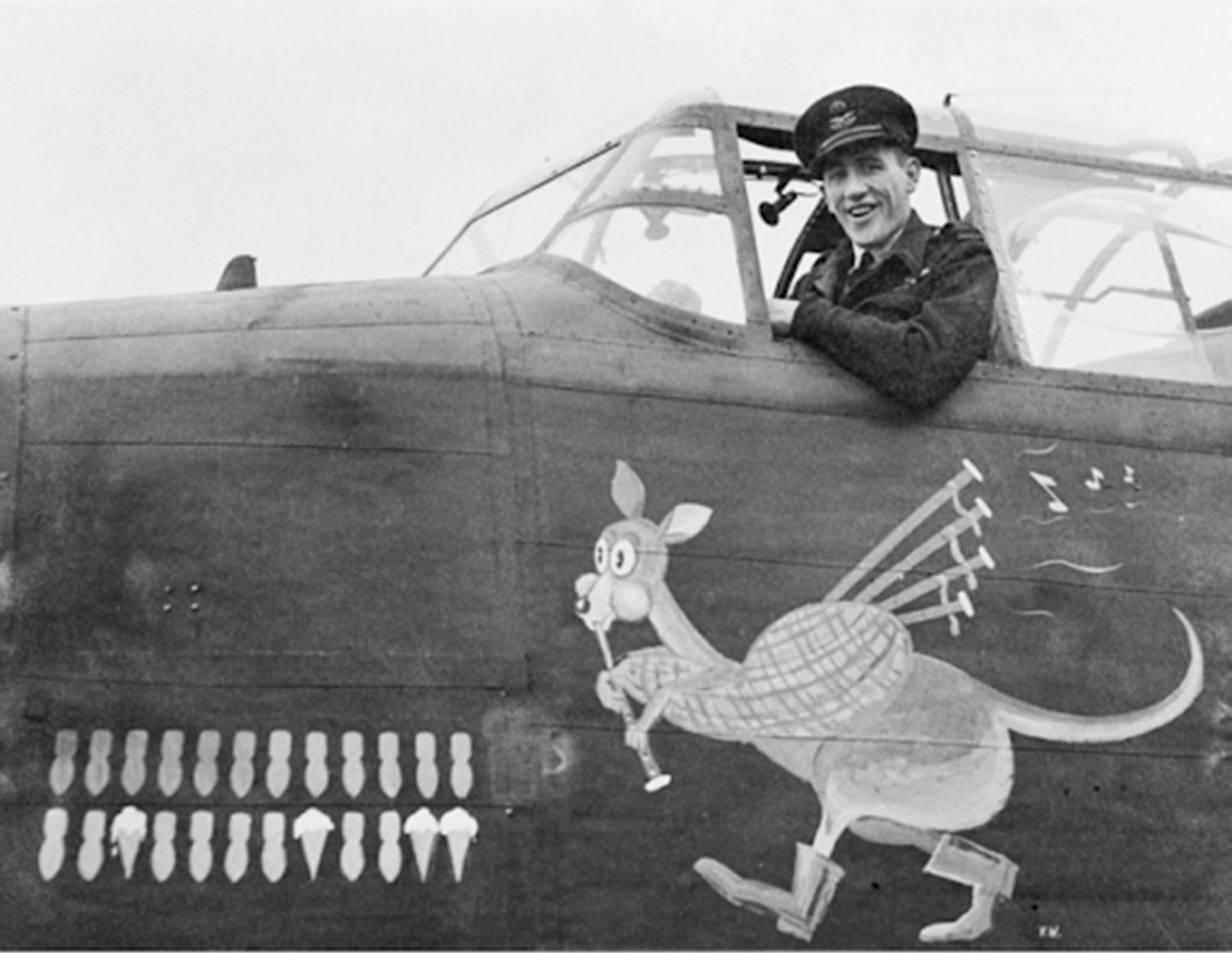 Lancaster "L for Leader" Short-Sleeve Unisex Premium T-Shirt - I Love a Hangar