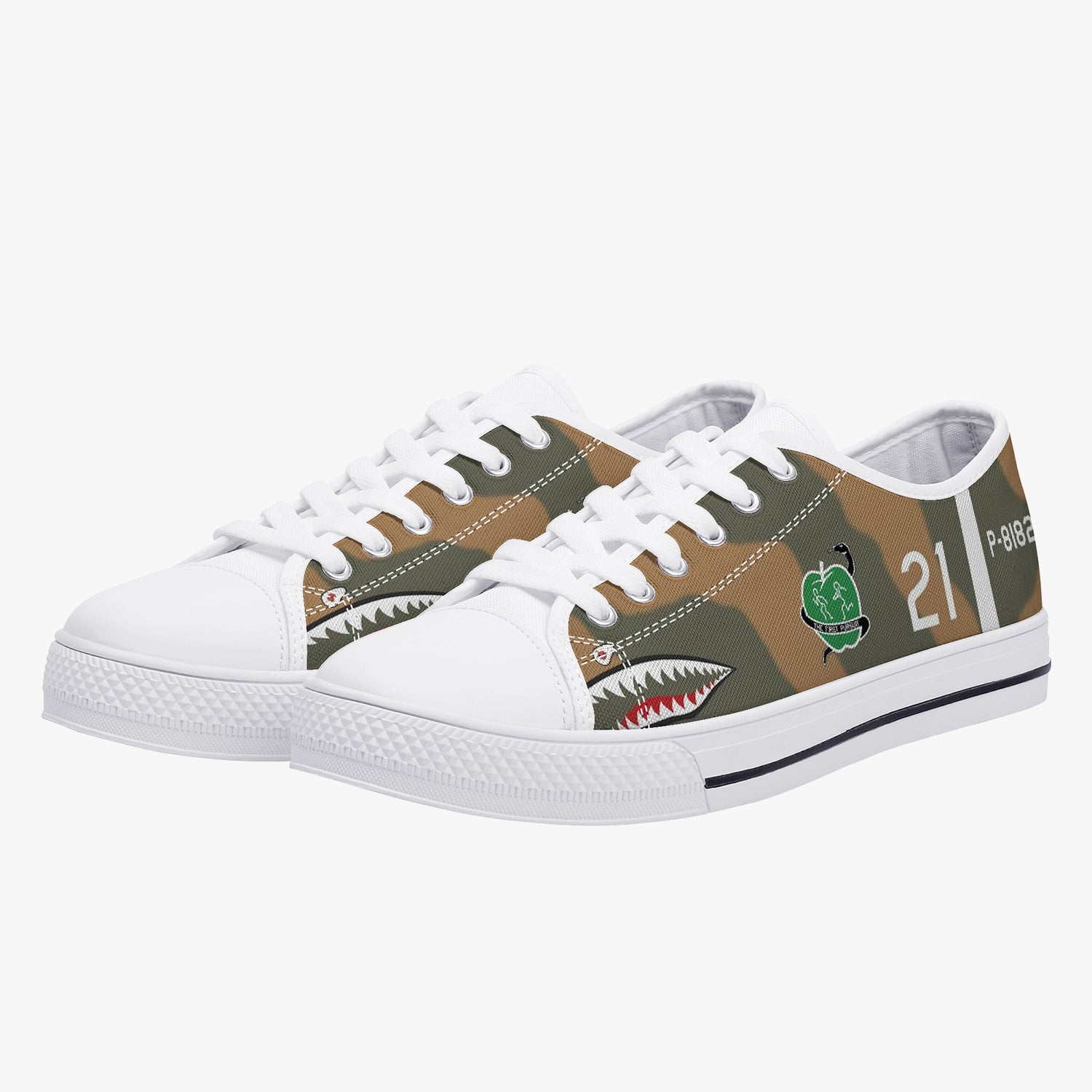 P-40 "White #21" of Pappy Boyington Low Top Canvas Shoes - I Love a Hangar