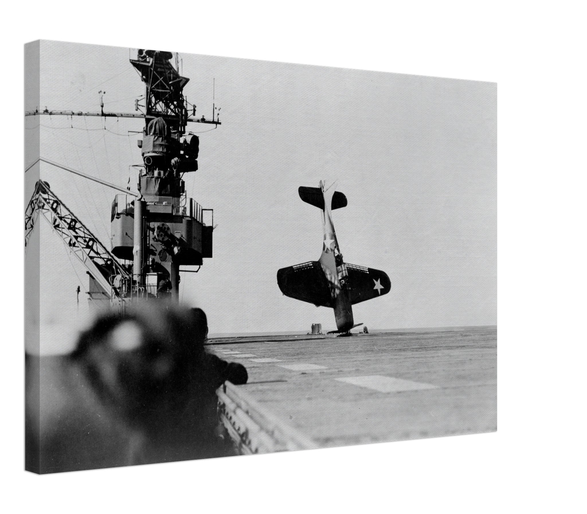 Douglas SBD Landing Accident - I Love a Hangar
