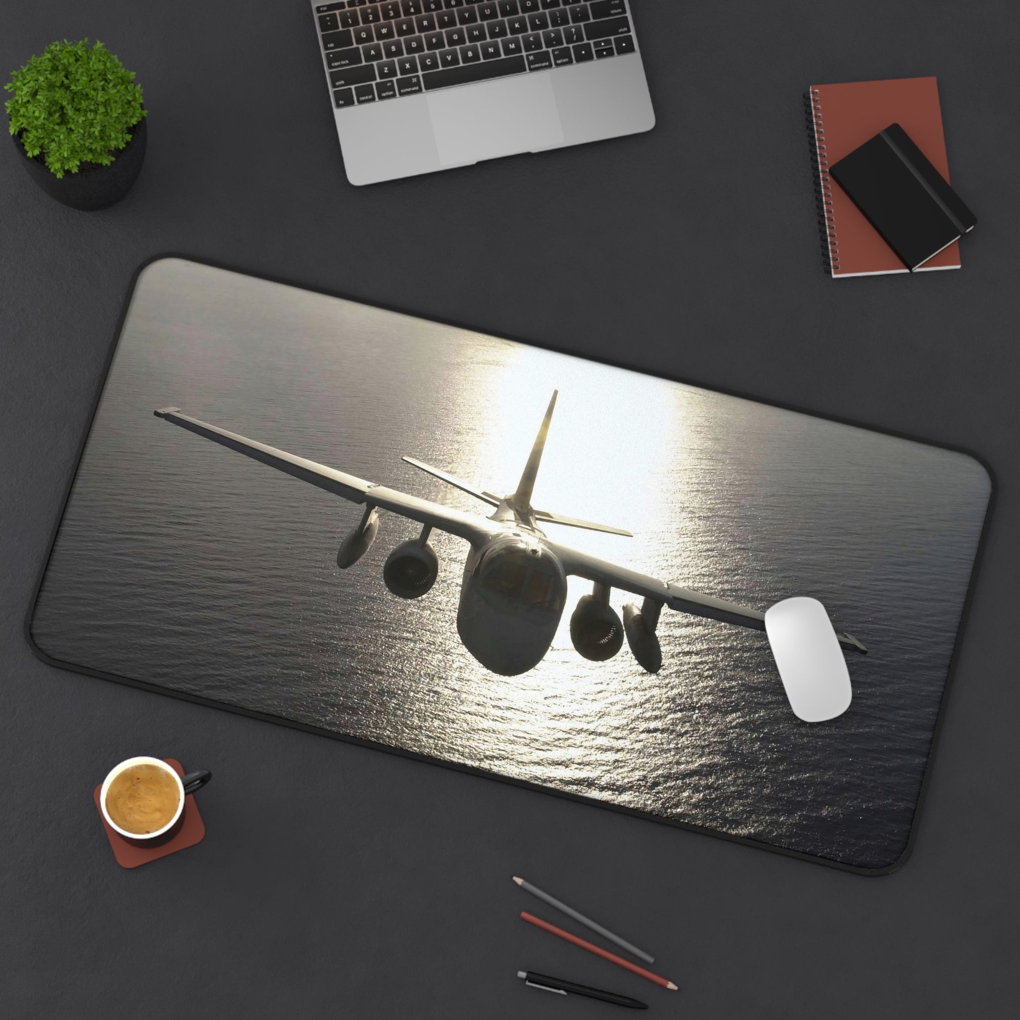 S-3B Viking Desk Mat - I Love a Hangar