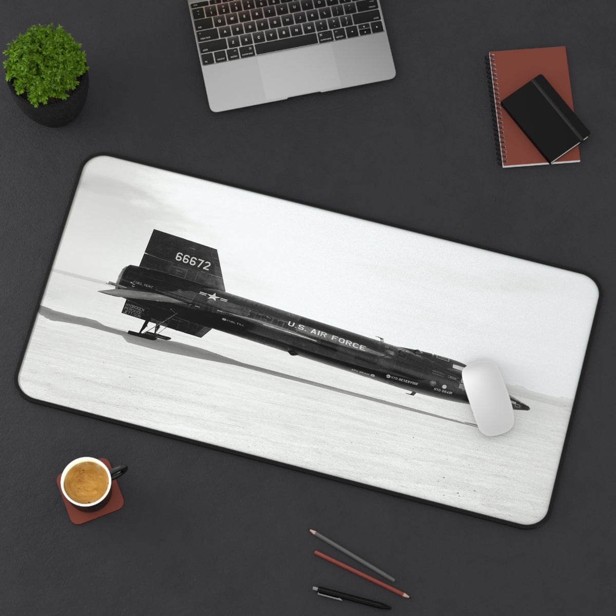 X-15 Desk Mat - I Love a Hangar