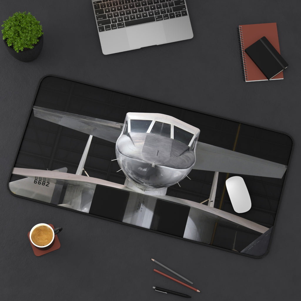 XB-70 Valkyrie Desk Mat - I Love a Hangar