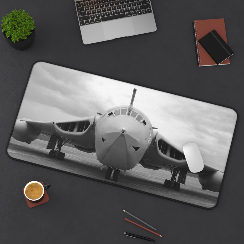 HP Victor Desk Mat - I Love a Hangar