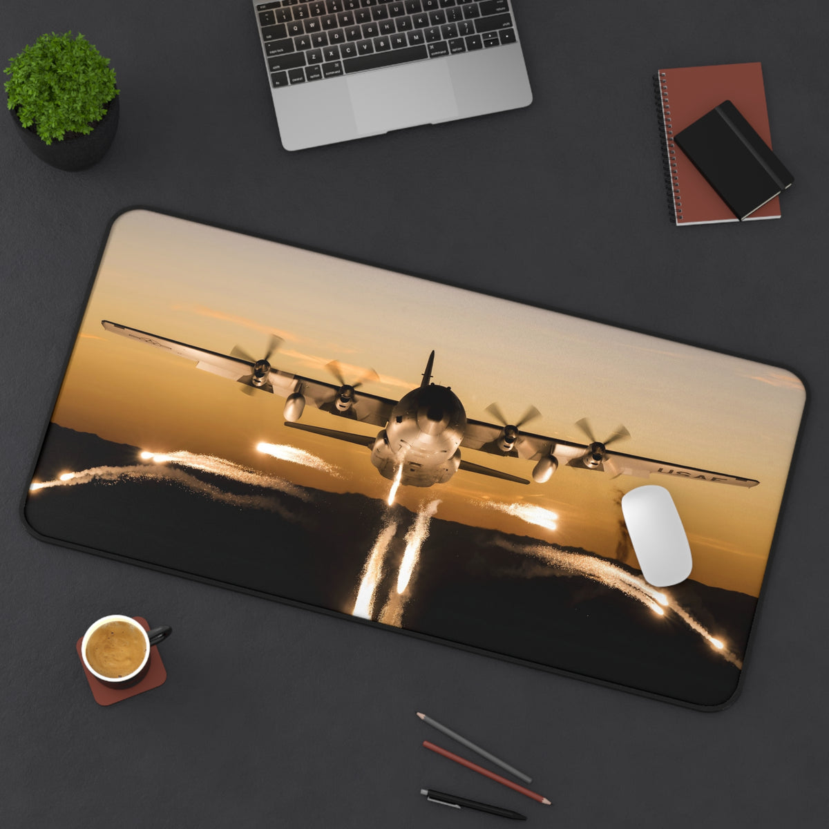 C-130 Hercules Desk Mat - I Love a Hangar
