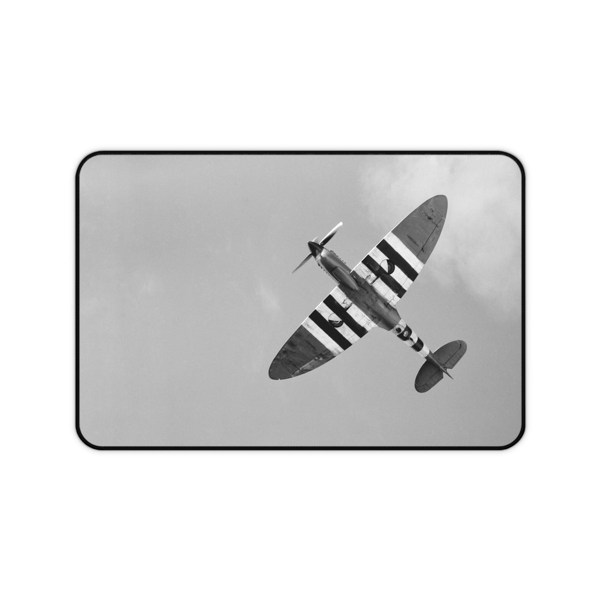 Spitfire PR Mk XI of No. 541 Squadron RAF Desk Mat - I Love a Hangar