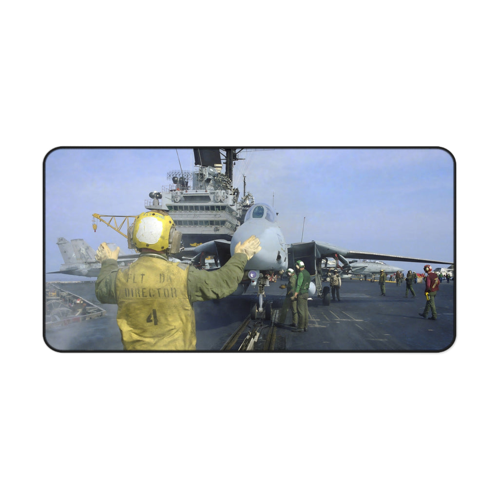 F-14 "Tomcat" Lining Up Desk Mat - I Love a Hangar