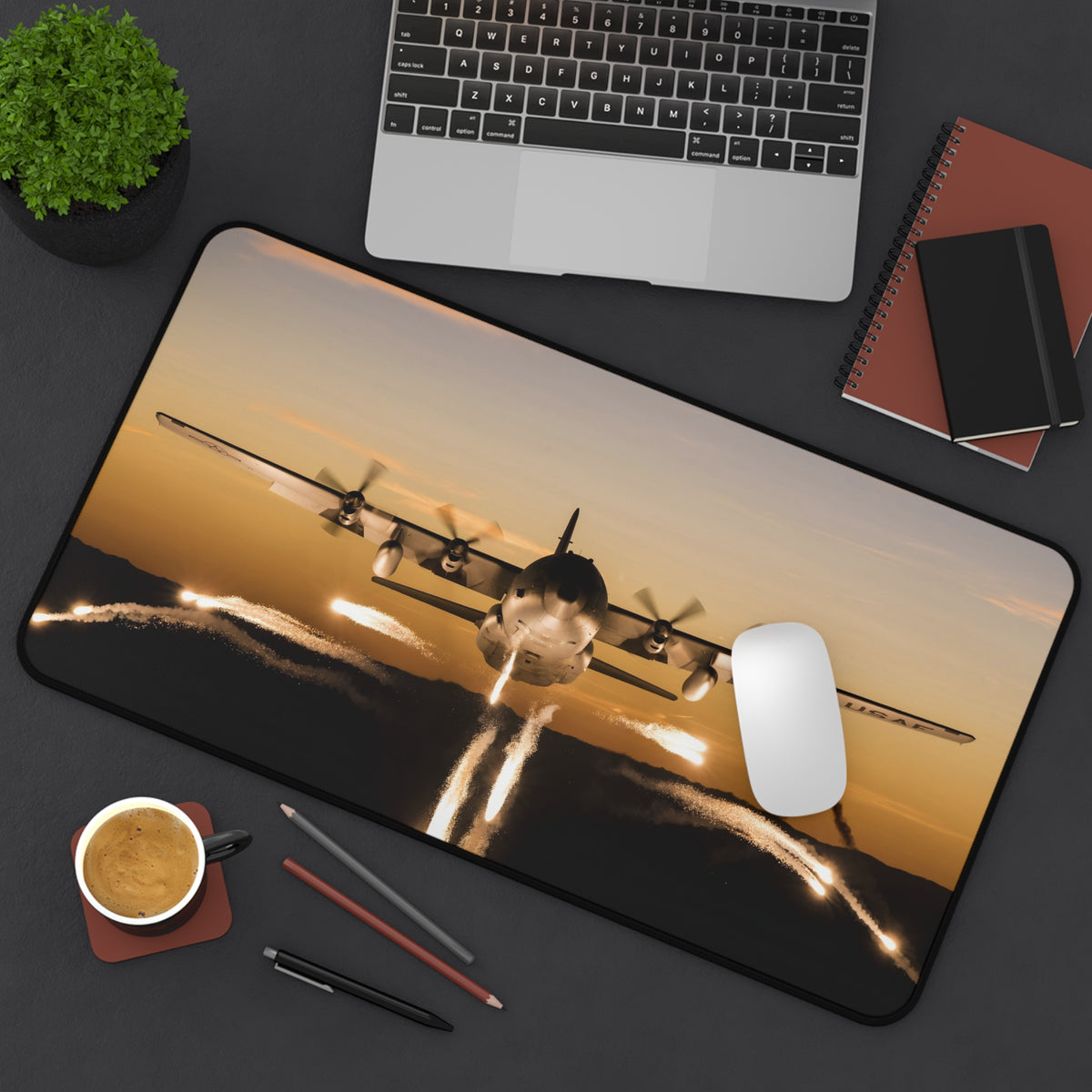 C-130 Hercules Desk Mat - I Love a Hangar