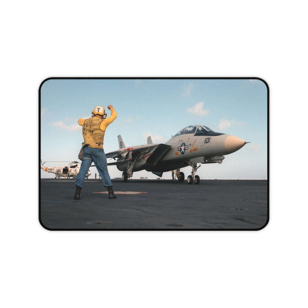 F-14 Tomcat Positioning For Launch Desk Mat - I Love a Hangar