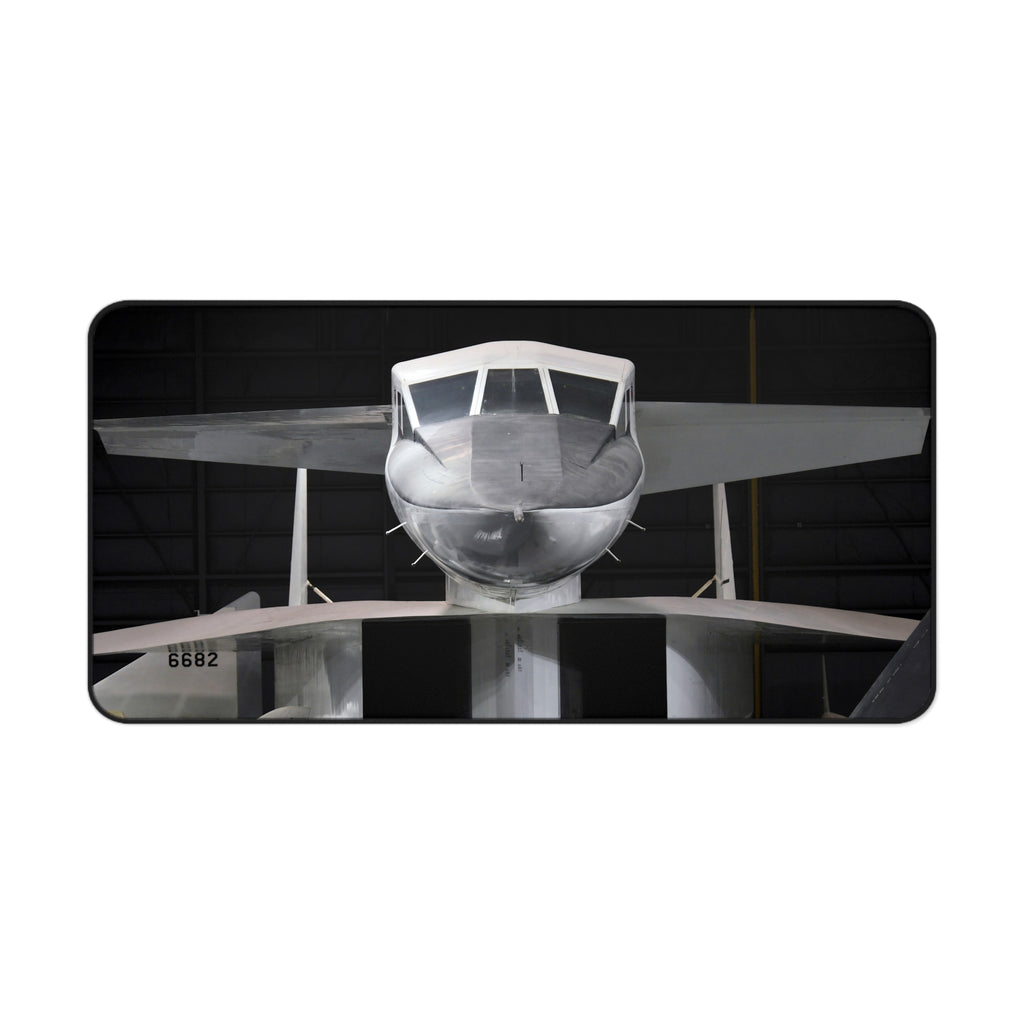 XB-70 Valkyrie Desk Mat - I Love a Hangar