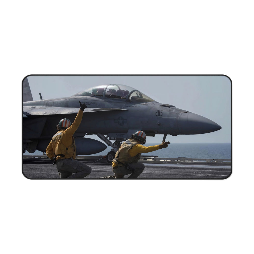 F/A-18 Super Hornet Launching Desk Mat - I Love a Hangar