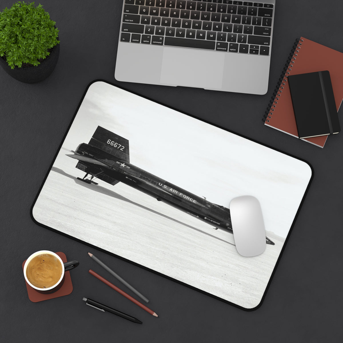 X-15 Desk Mat - I Love a Hangar