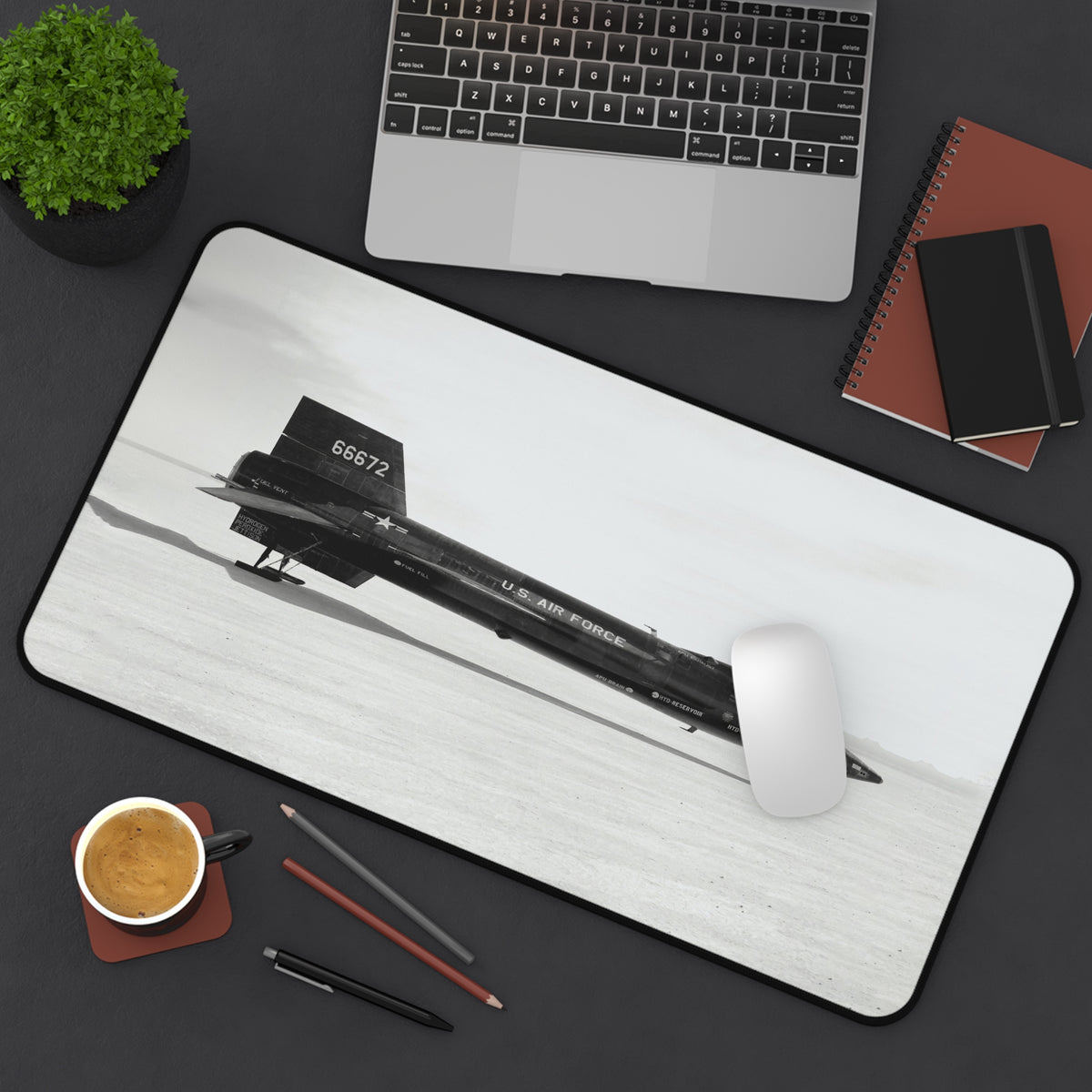 X-15 Desk Mat - I Love a Hangar
