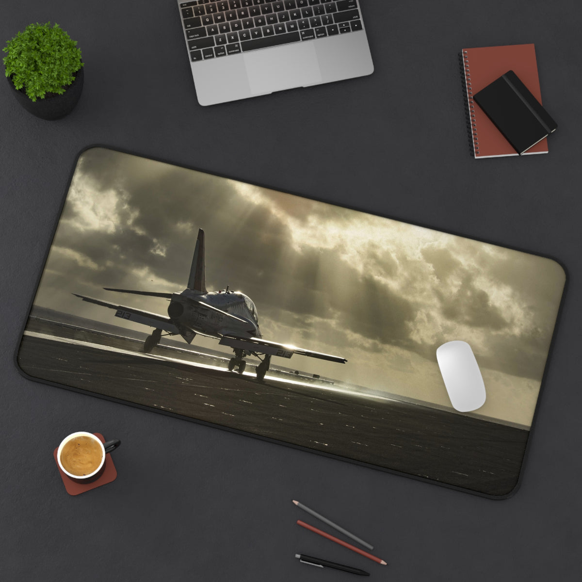 T-45 Goshawk Desk Mat - I Love a Hangar