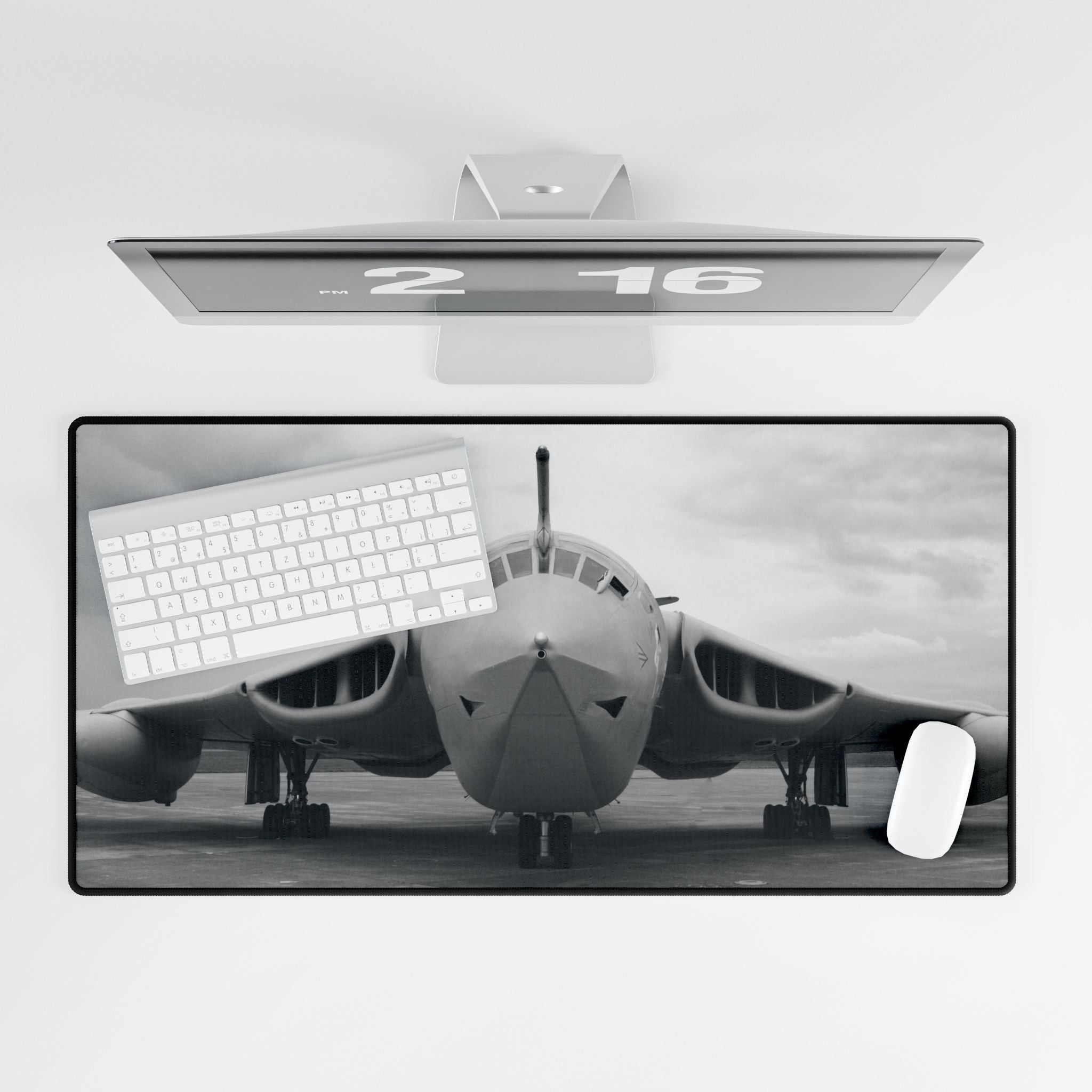 HP Victor Desk Mat - I Love a Hangar
