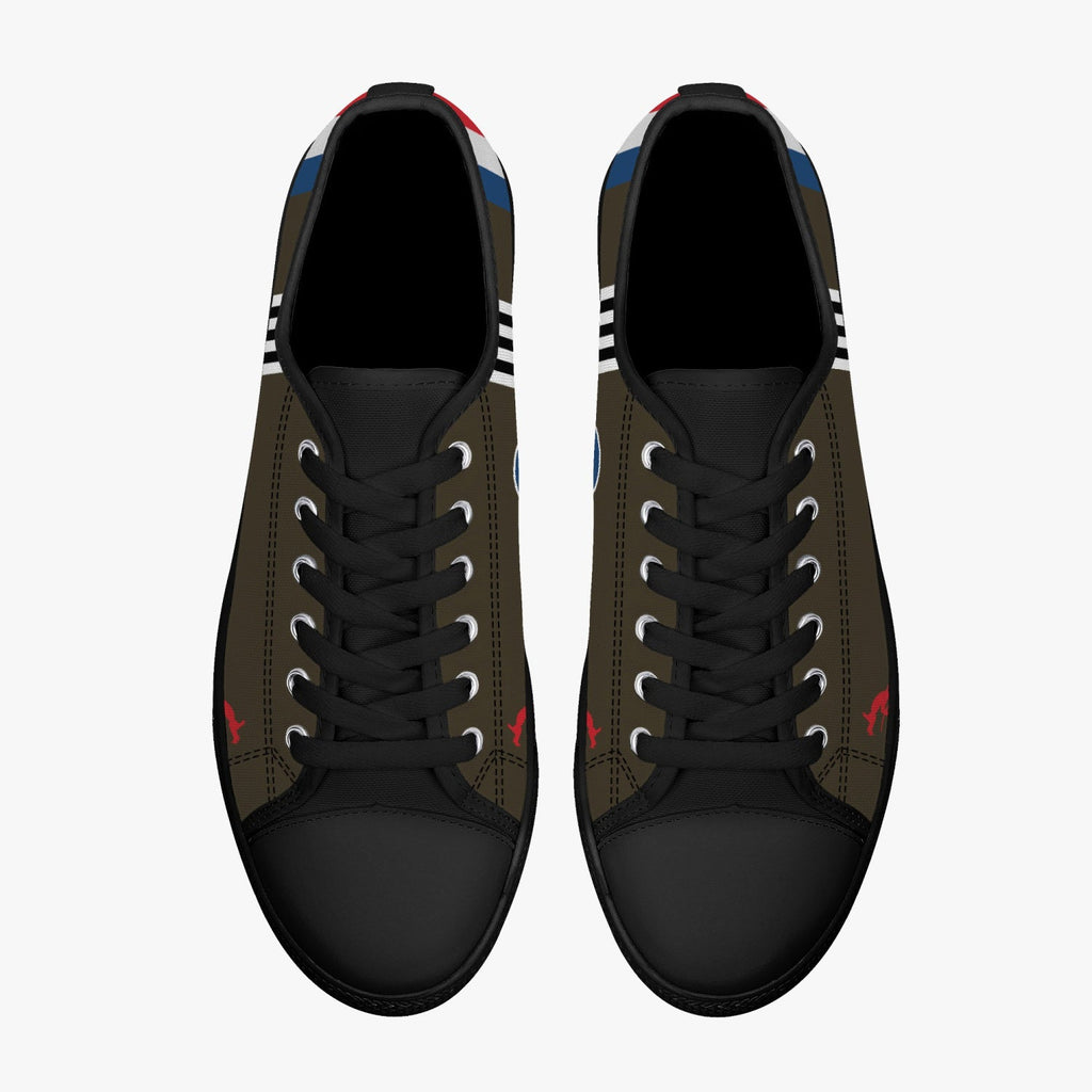 Sopwith Camel of Major William Barker Low Top Canvas Shoes - I Love a Hangar
