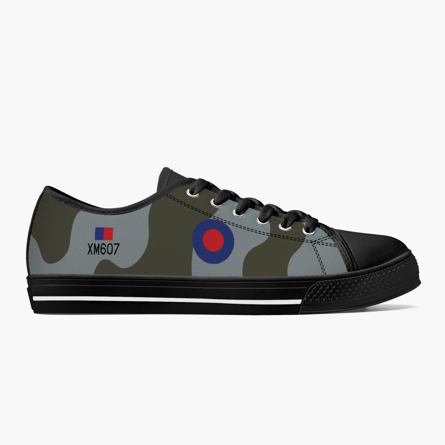 Avro Vulcan #607 Low Top Canvas Shoes - I Love a Hangar