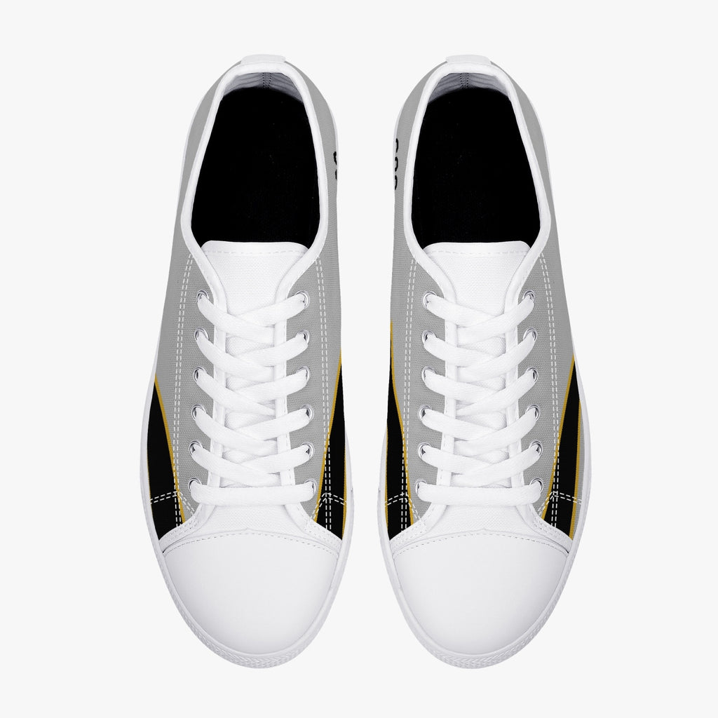 P-51 of Lt Col Edward McComas Low Top Canvas Shoes - I Love a Hangar