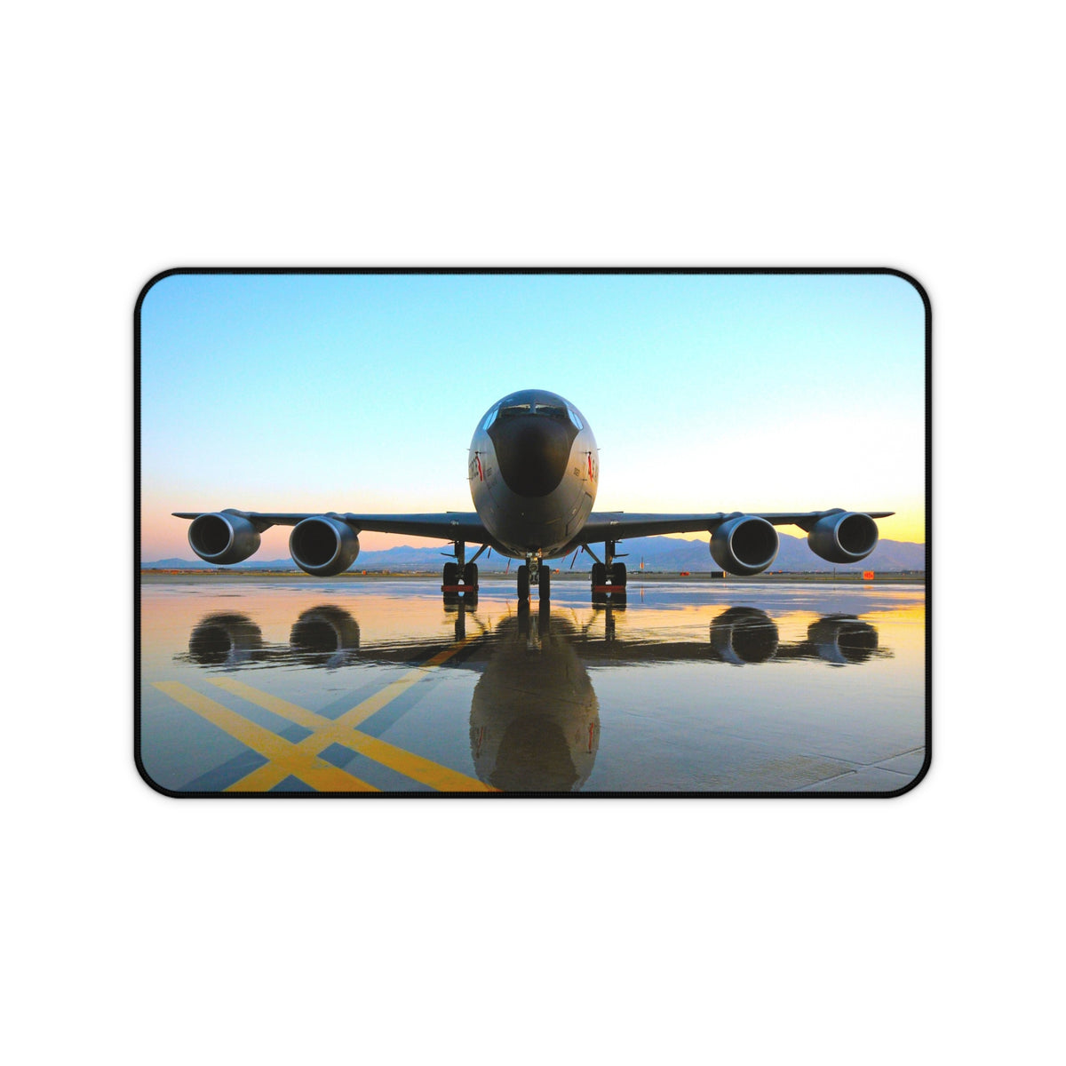 KC-135 Stratotanker Desk Mat - I Love a Hangar