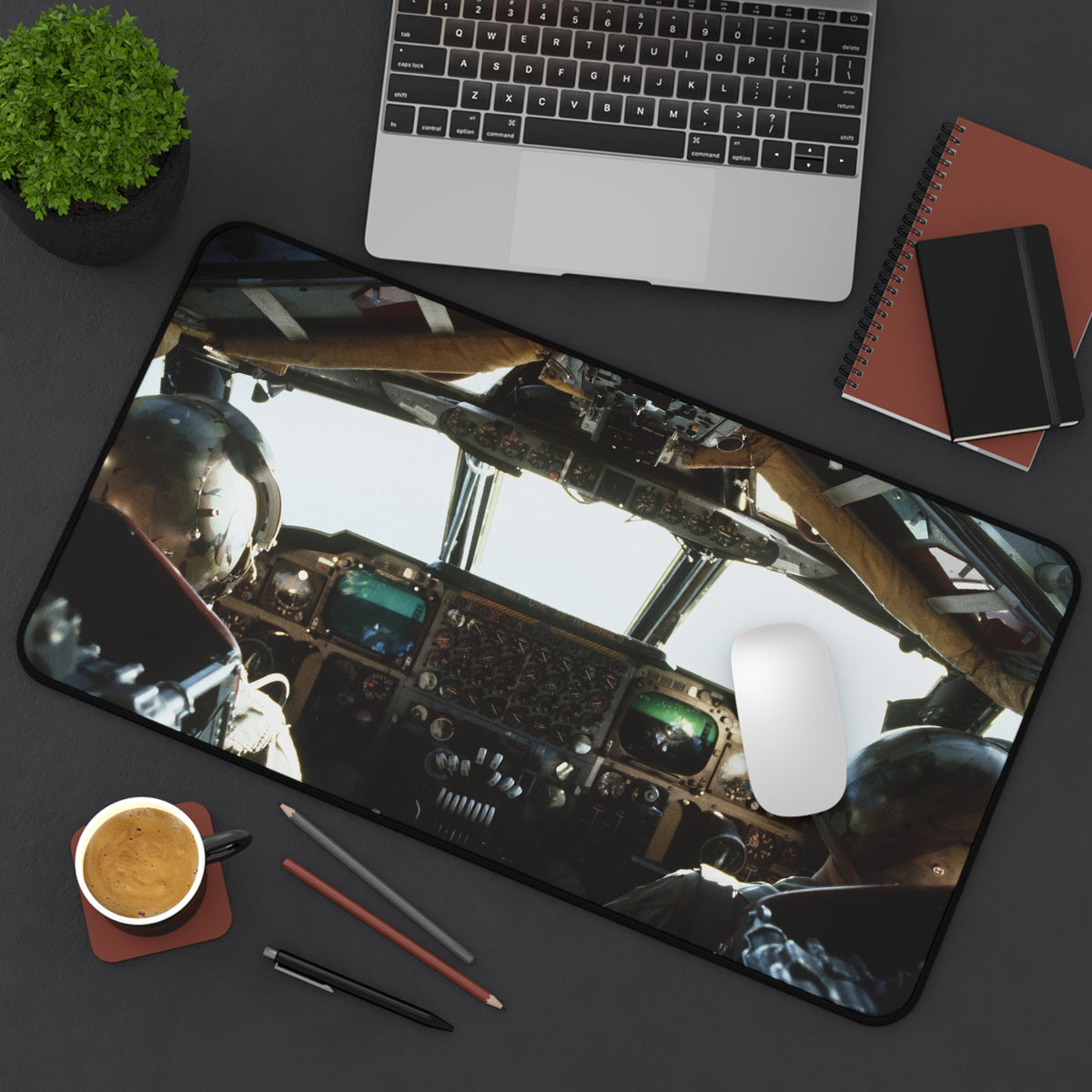 B-52 Stratofortress Cockpit Desk Mat - I Love a Hangar