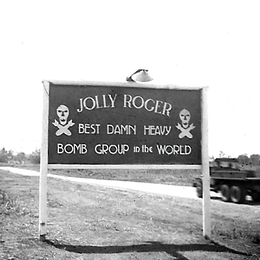 90th Bomb Group "Jolly Roger" Flag - I Love a Hangar