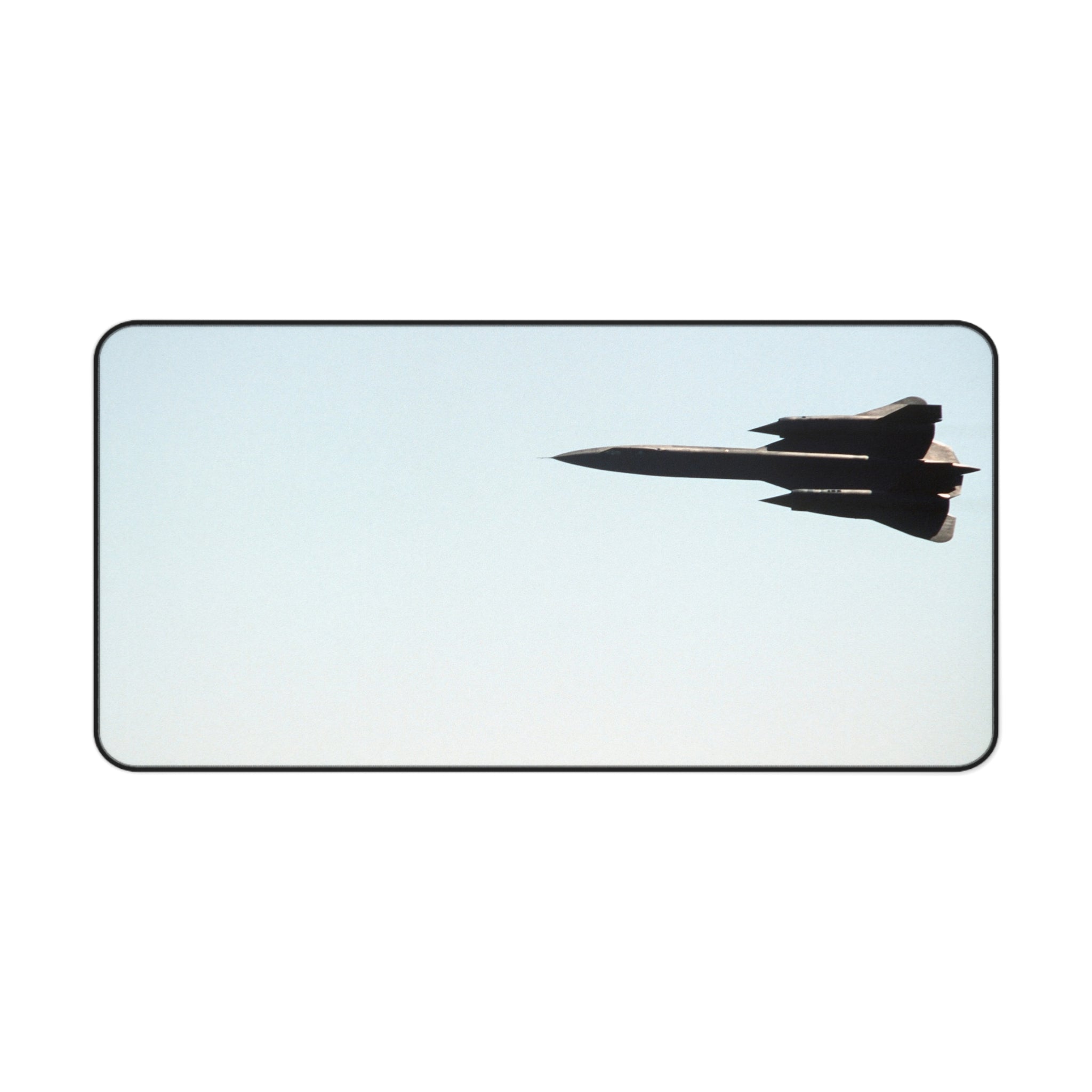 SR-71 "Blackbird" Desk Mat - I Love a Hangar