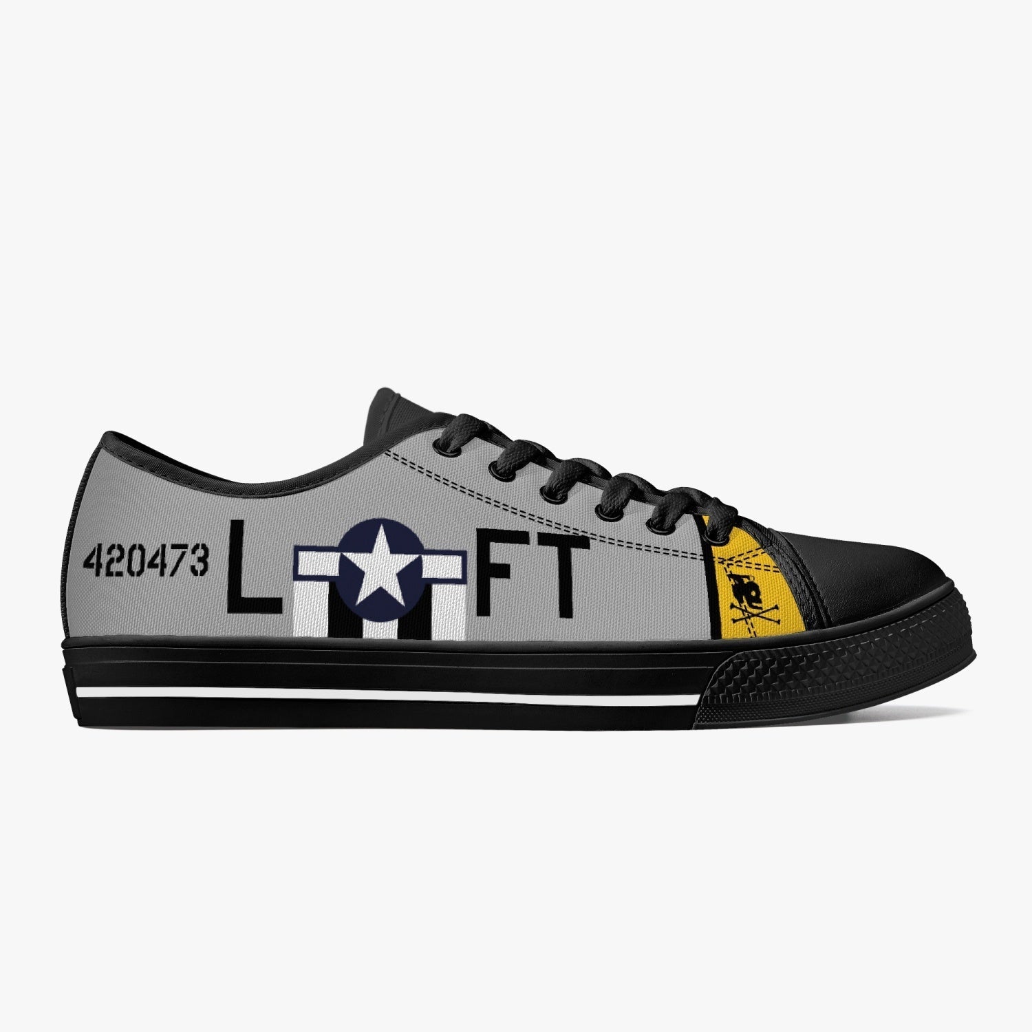 P-47 "FT-L" of Glenn Eagleston Low Top Canvas Shoes - I Love a Hangar