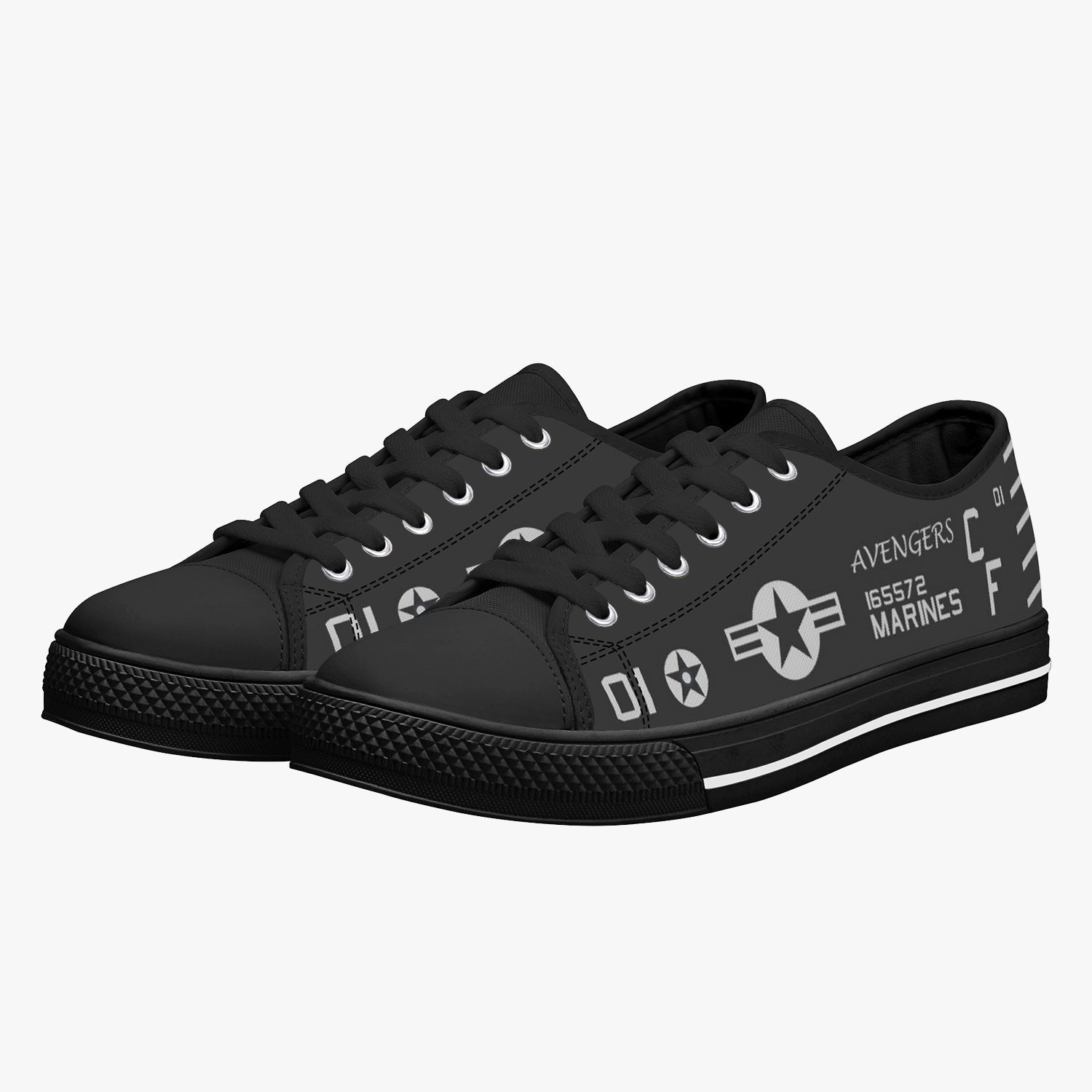 VMA-211 "Wake Island Avengers" (BuNo 165572) Low Top Canvas Shoes - I Love a Hangar