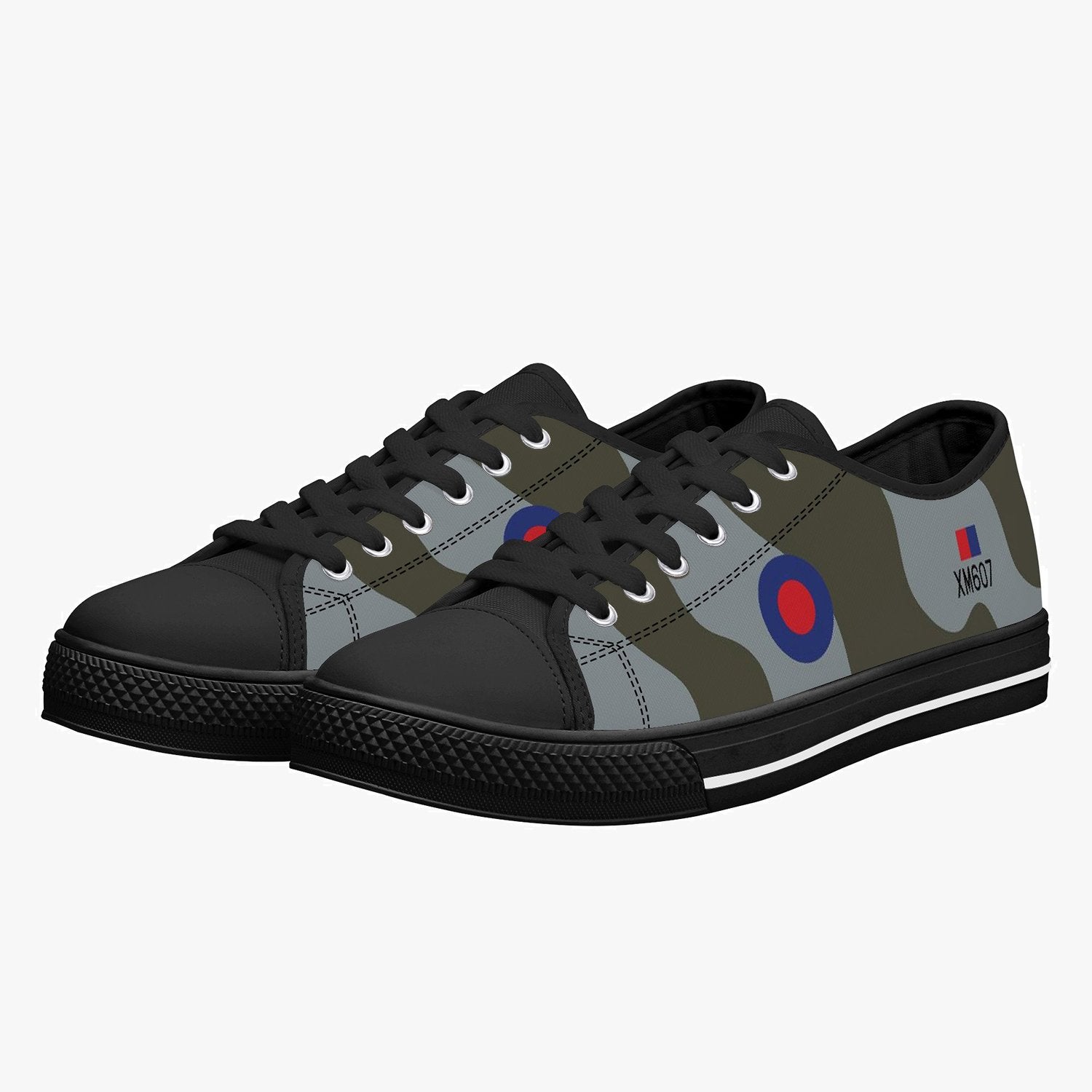 Avro Vulcan #607 Low Top Canvas Shoes - I Love a Hangar