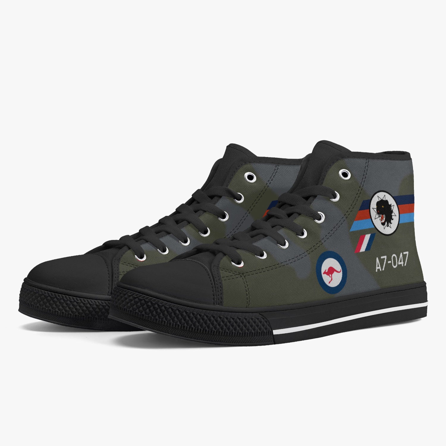 Macchi  "A7-047" High Top Canvas Shoes (Camo) - I Love a Hangar