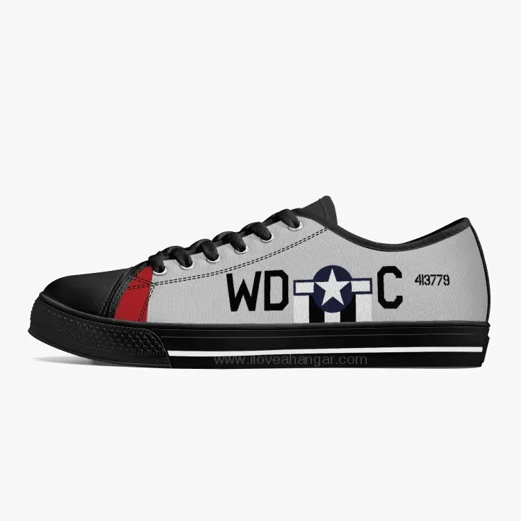 P-51 "WD-C" of Don Blakeslee Low Top Canvas Shoes - I Love a Hangar