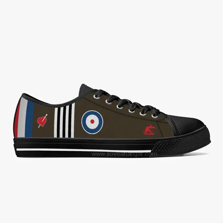 Sopwith Camel of Major William Barker Low Top Canvas Shoes - I Love a Hangar