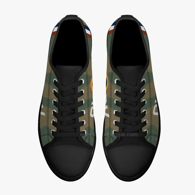 Custom Low-Top Canvas Sneakers - JetPrint